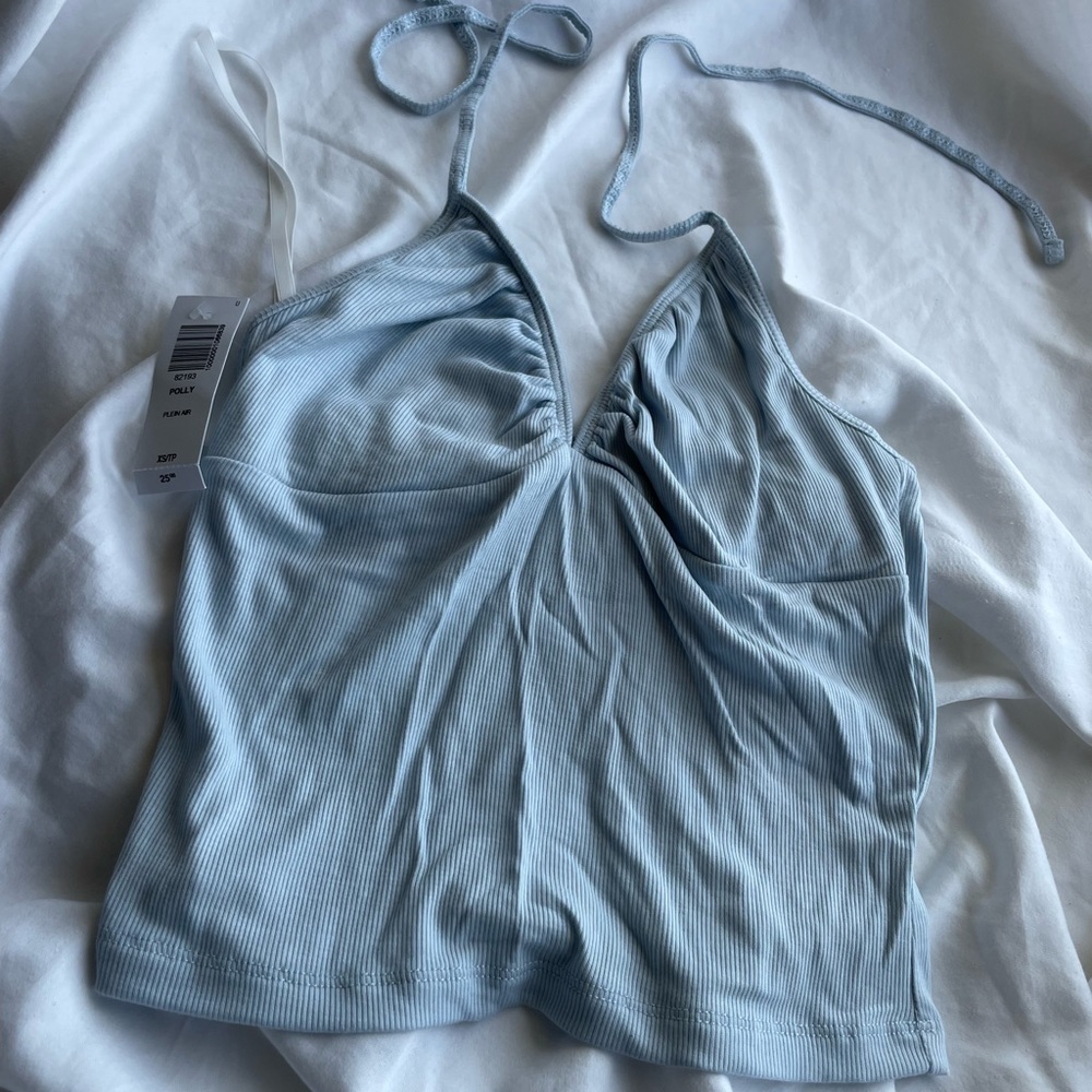 aritzia crop halter top